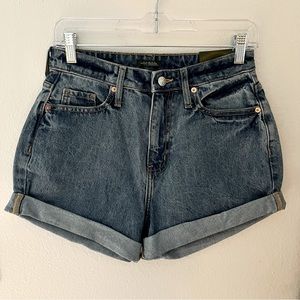 Wild Fable High Rise Mom Jean Shorts Size 2